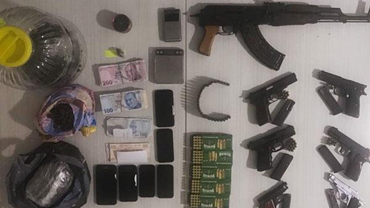 Üsküdar'da narkotik operasyonu