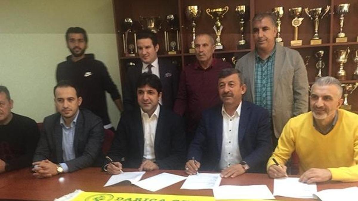 Oktay Derelioğlu imzayı attı