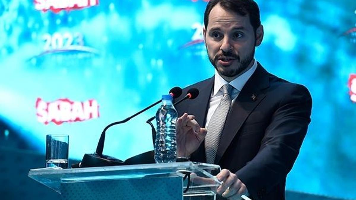 Bakan Albayrak: Yasa geliyor, o  iş tarihe karışacak