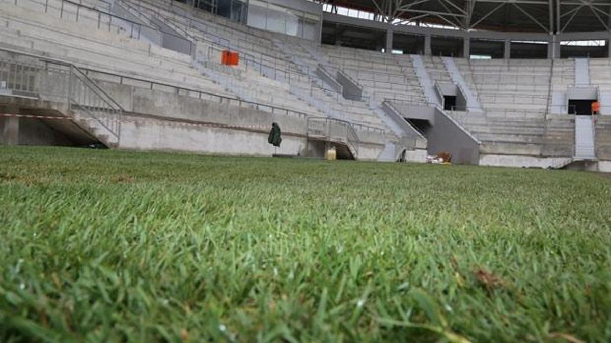 Yeni Ordu Stadı'nda çim serme işlemi sona erdi!