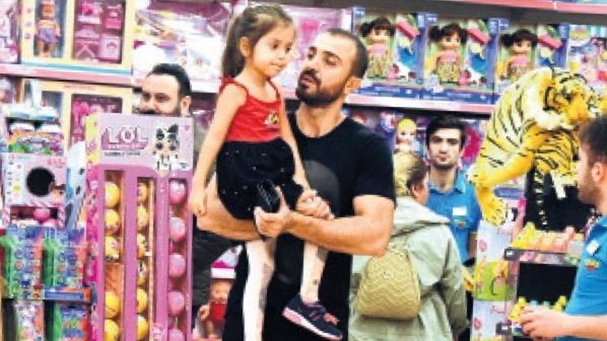 Baba-kız aşkı