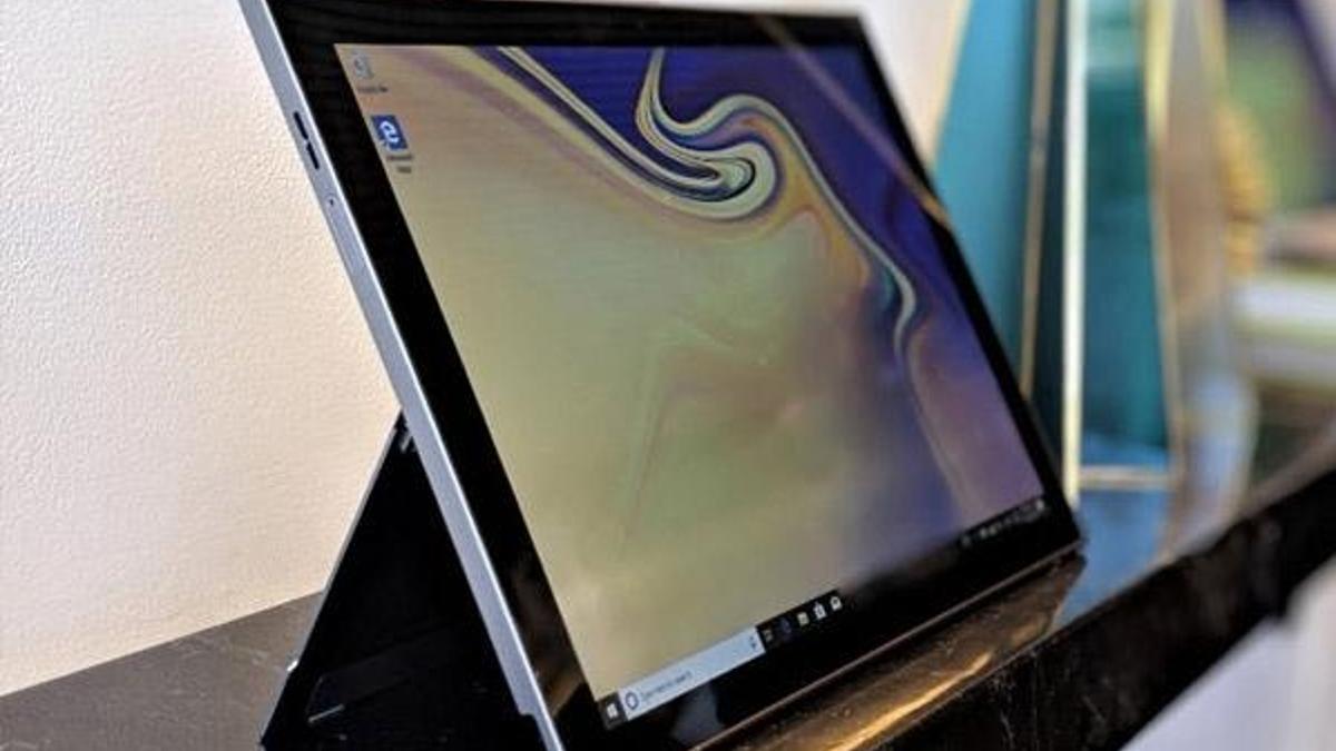 Samsung Galaxy Book 2 tanıtıldı