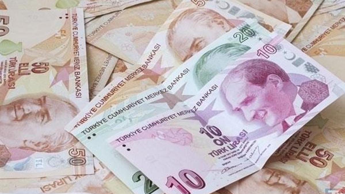 Eşi vefat eden kadınlara iki ayda 500 TL