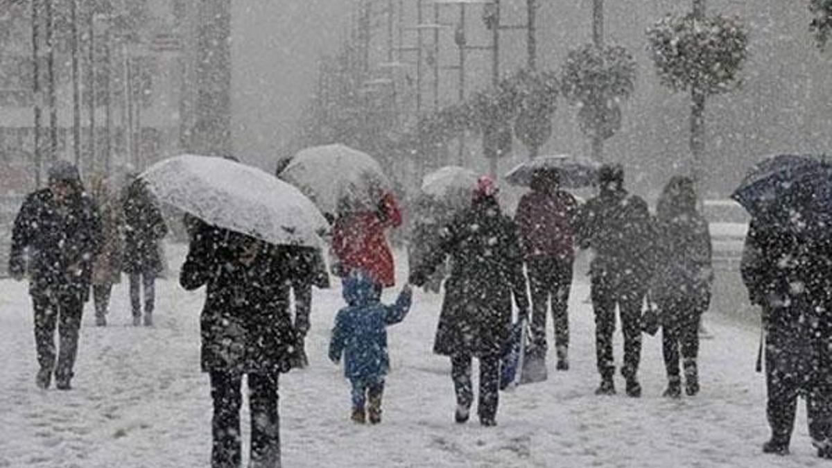 Meteoroloji uyardı! Kar geliyor, hava soğuyor