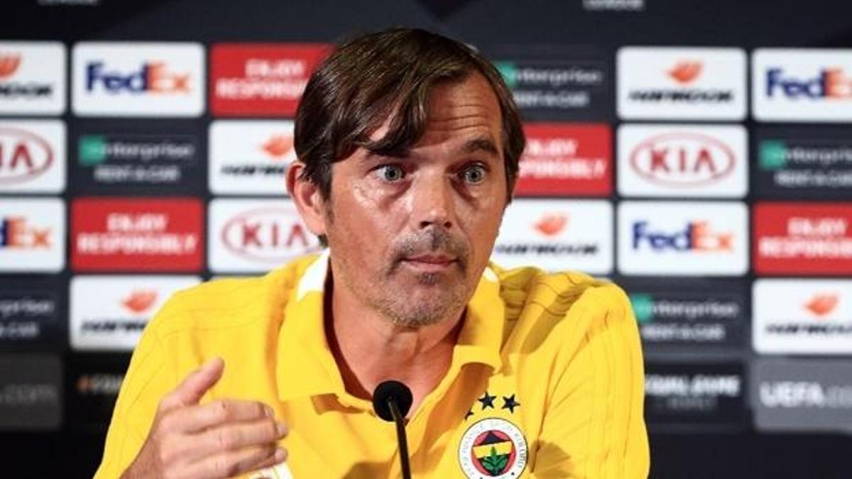 Phillip Cocu'dan Ayew müjdesi