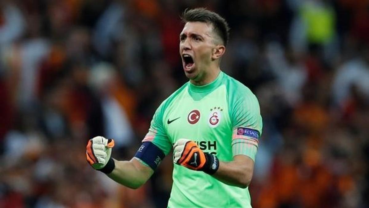 Muslera'dan yeni bir rekor