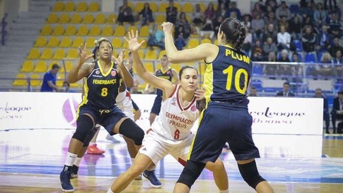 Fenerbahçe maçında bomba paniği!