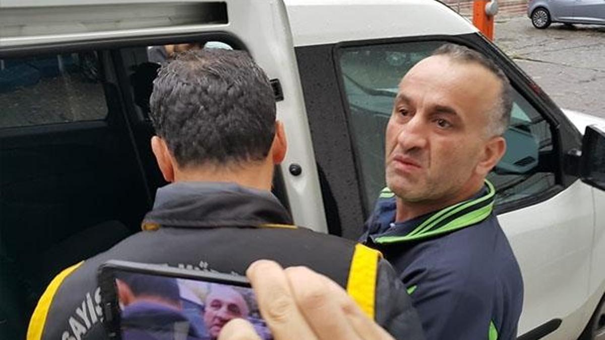 'Namus' için 18 yerinden bıçaklamış!