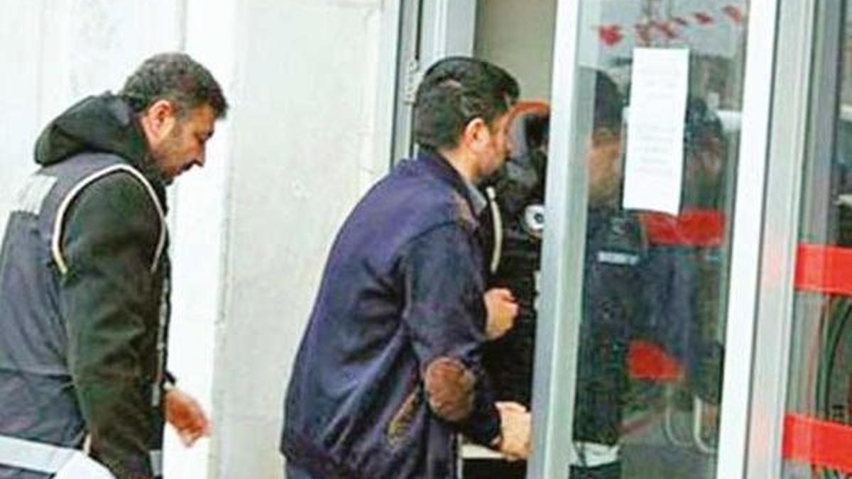 100 kilo altın kumpas savcısının amcasından çıktı