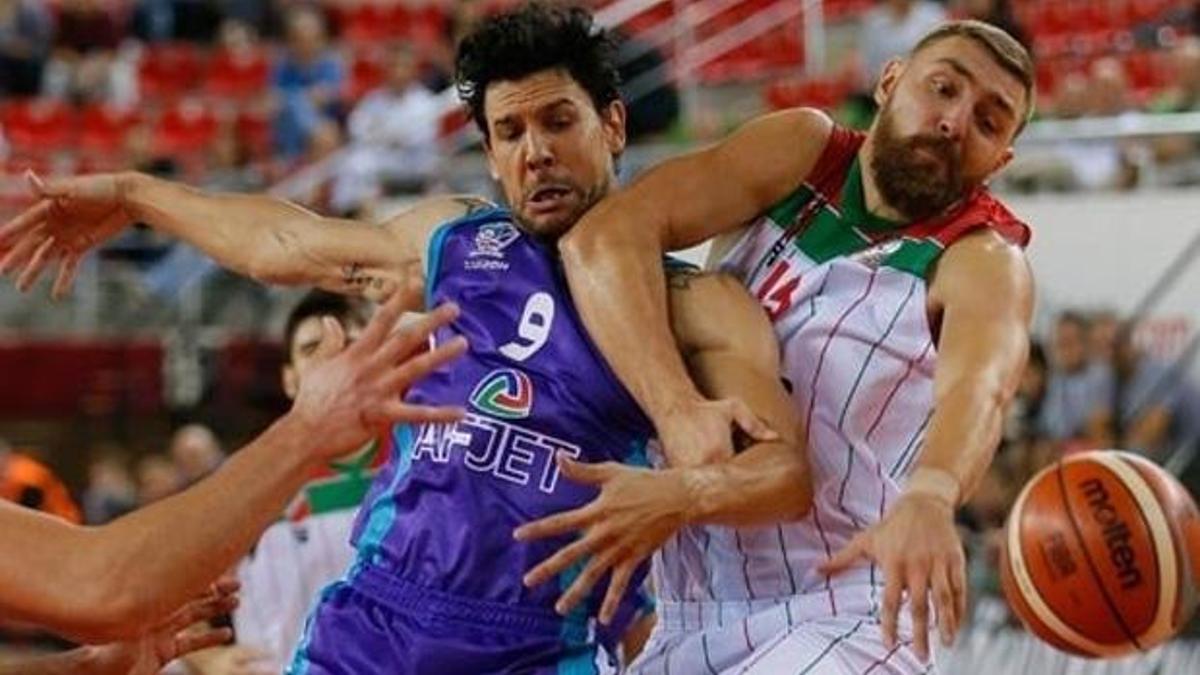 Pınar Karşıyaka 16 sayı farkla güldü