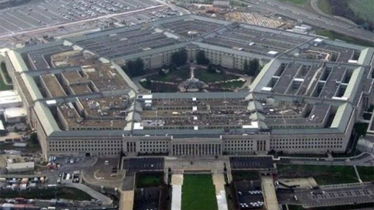 Pentagon'dan Meksika sınırına 5 bin 200 asker sevkiyatı