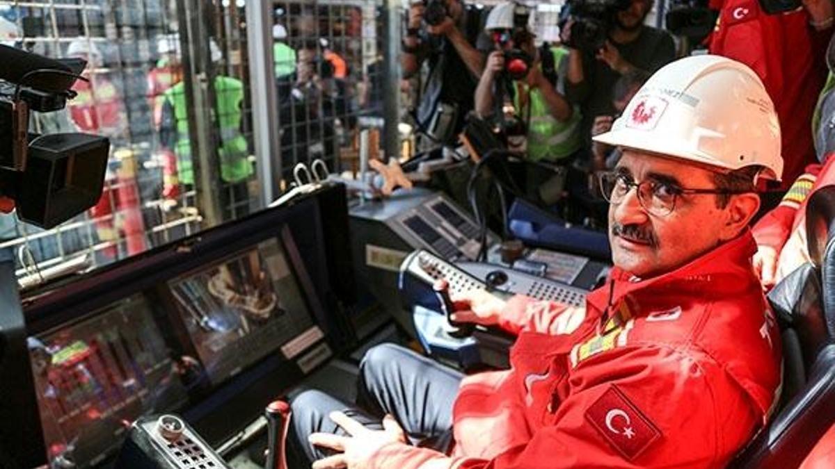 Bakan Dönmez: Fatih gelecek ay sondaja başlayacak