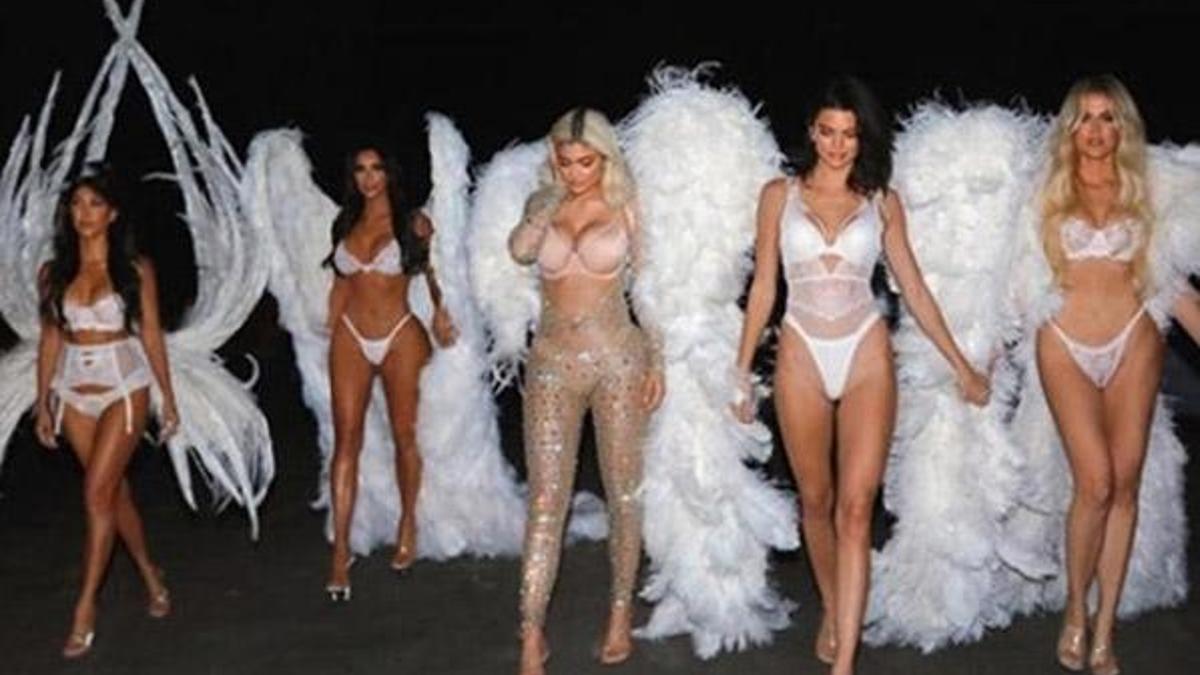 Kardashianlar Halloween'a damga vurdu