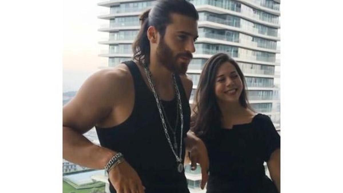 Can Yaman'ın annesi görenleri şaşırttı