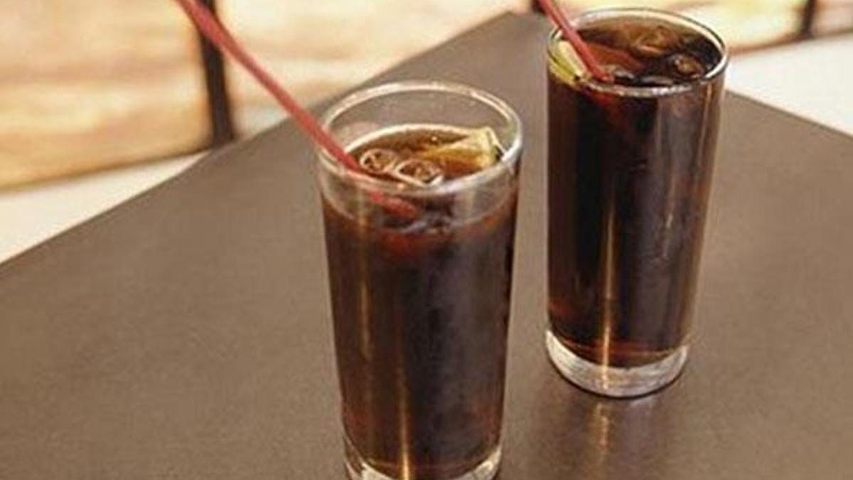 Bir bardak kolaya 30 bin lira hesap