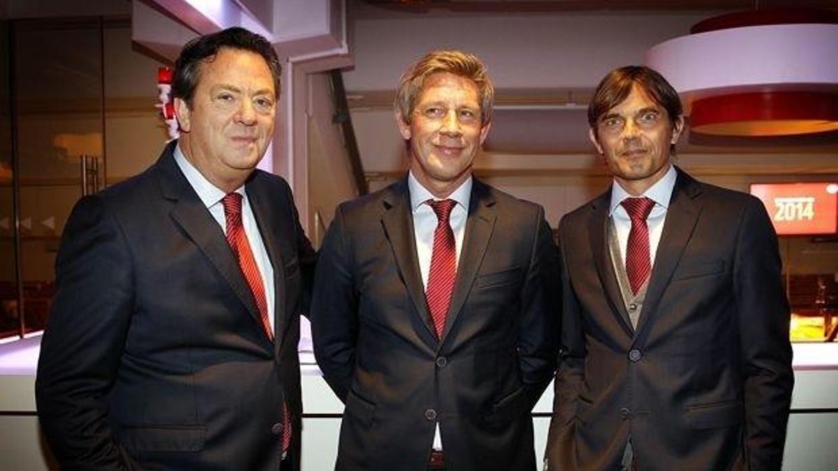 Marcel Brands: "Bazı yardımcıları Cocu'ya sırtını çevirdi"