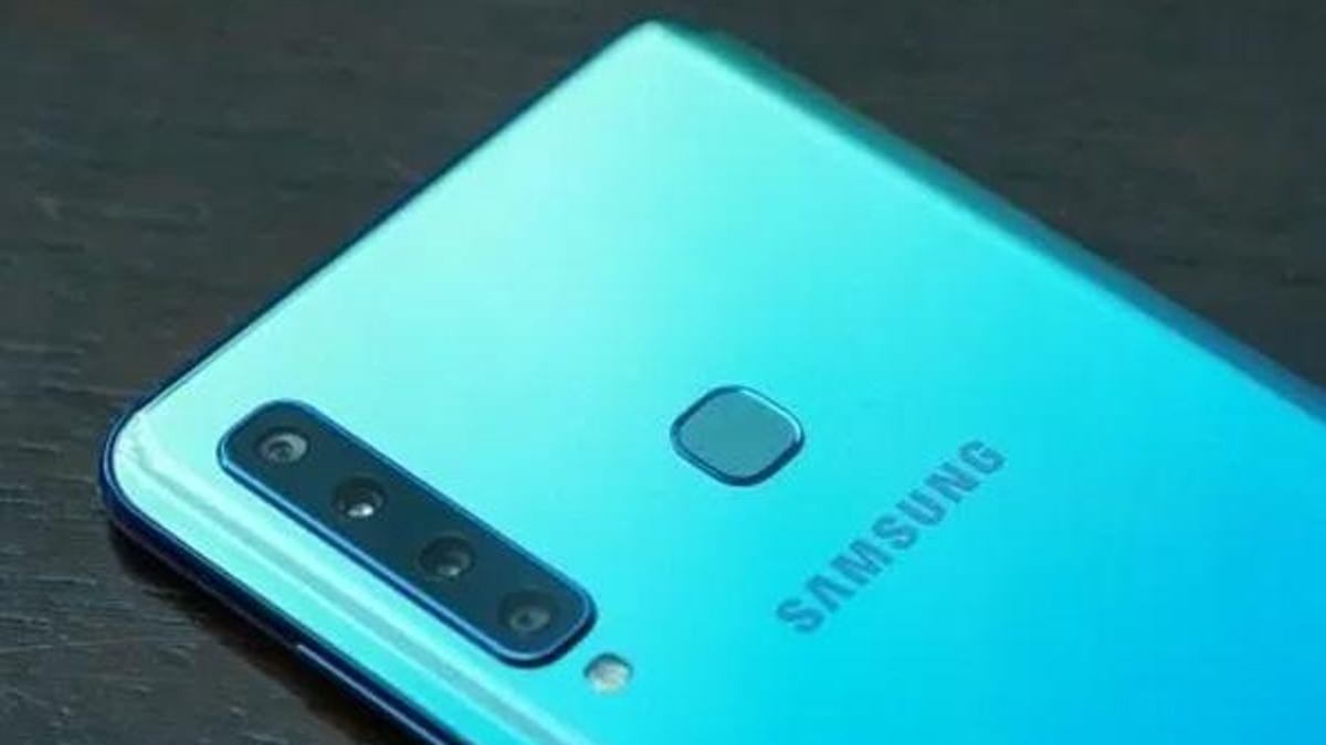 Dört kameralı Galaxy A9 satışa sunuldu!