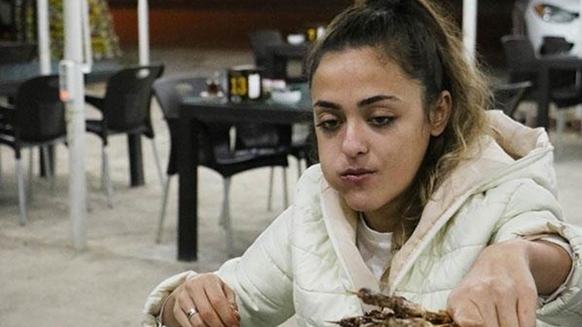 46 dakikada 315 çöp şiş yiyen Ceren, 3 kilo aldı