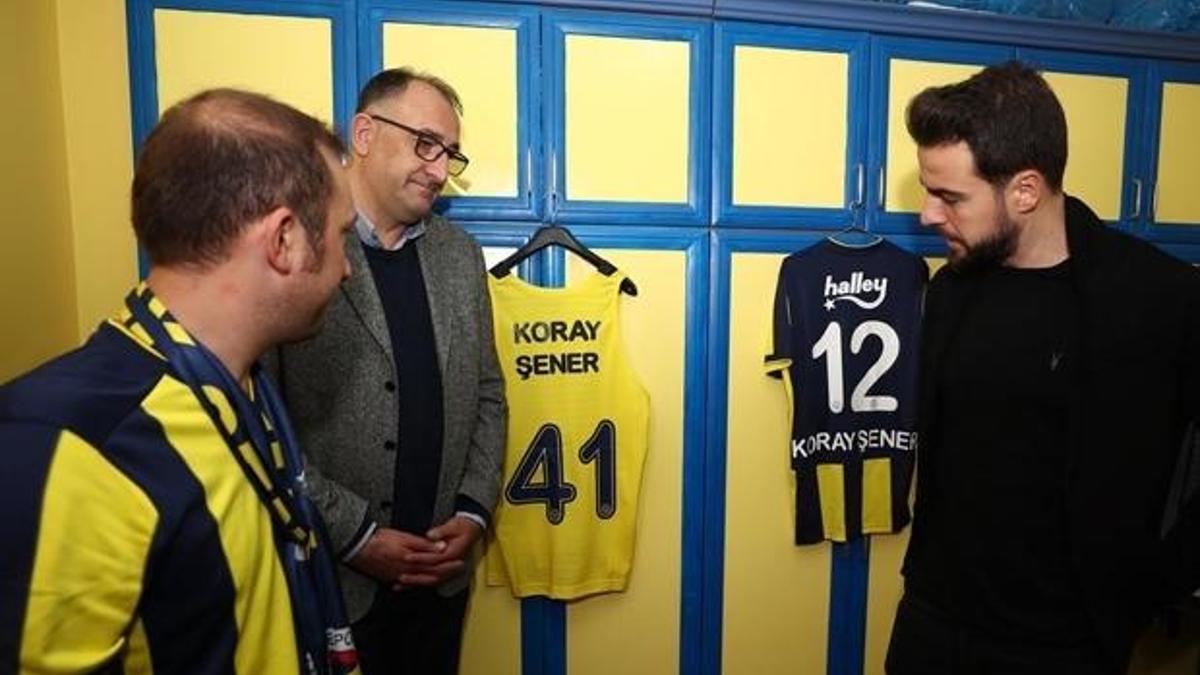 Melih Mahmutoğlu'ndan Koray Şener'in ailesine taziye ziyareti!