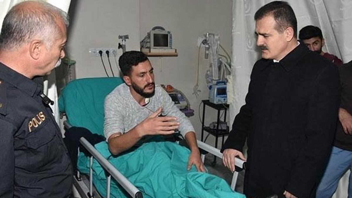 Hakkari'de 3 polis kazada yaralandı