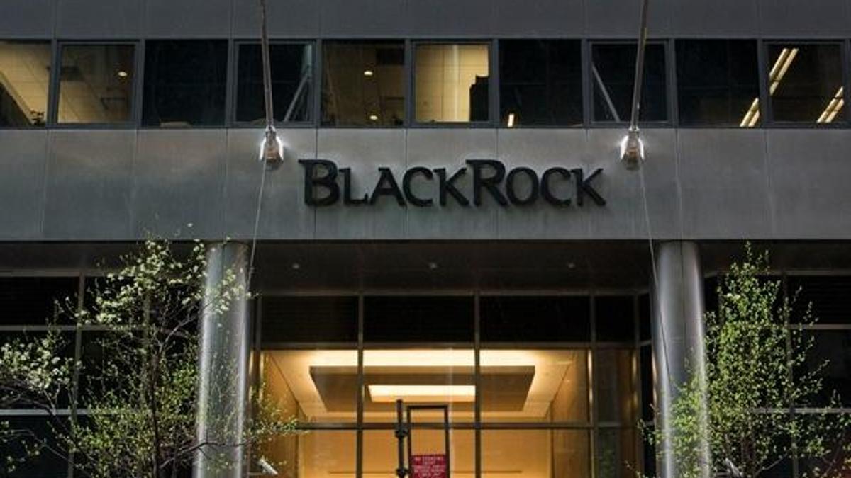 Savcılar, BlackRock`ın ofisini bastı