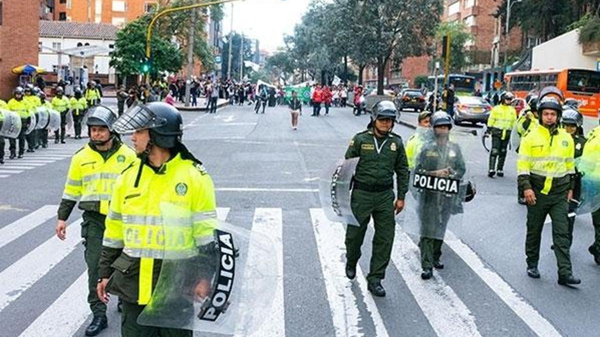 Kolombiya'da protestolar şiddete dönüştü