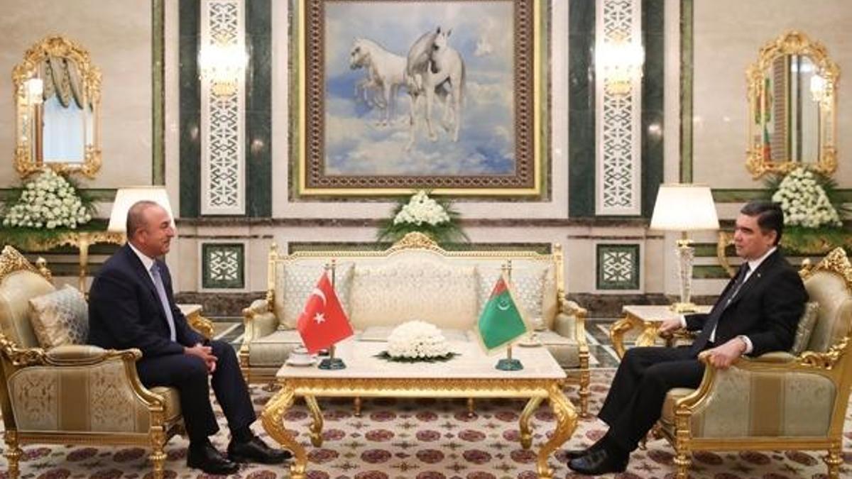 Dışişleri Bakanı Çavuşoğlu Türkmenistan'da