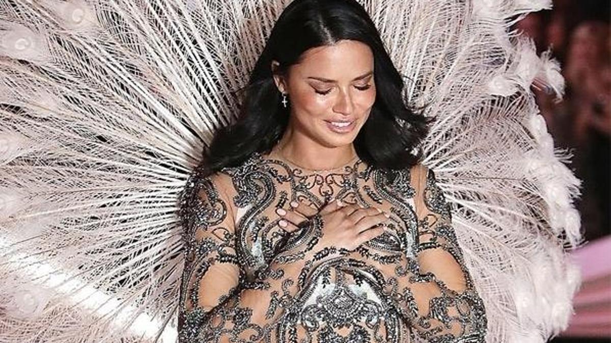 Adriana Lima, Victoria’s Secret’a veda etti!