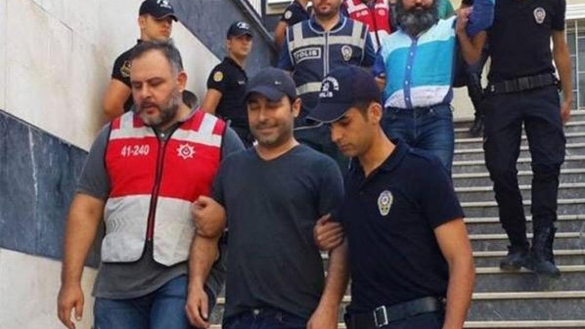 Atilla Taş cezaevine gönderildi!