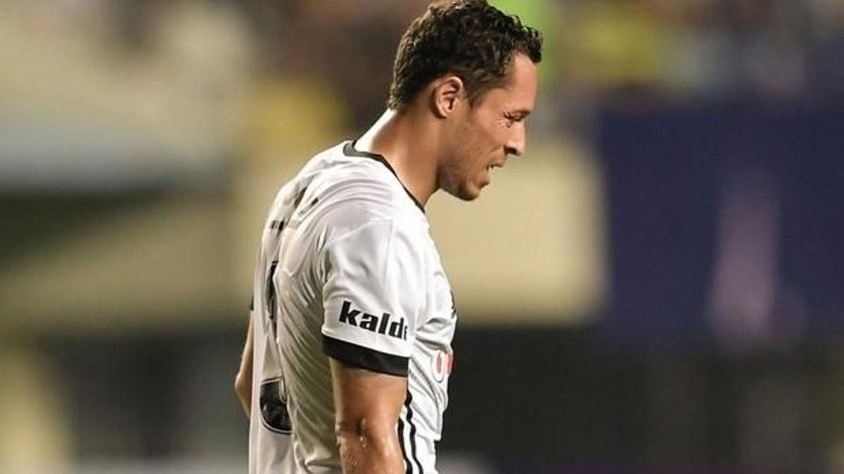 Beşiktaşlı Adriano için Vissel Kobe iddiası!