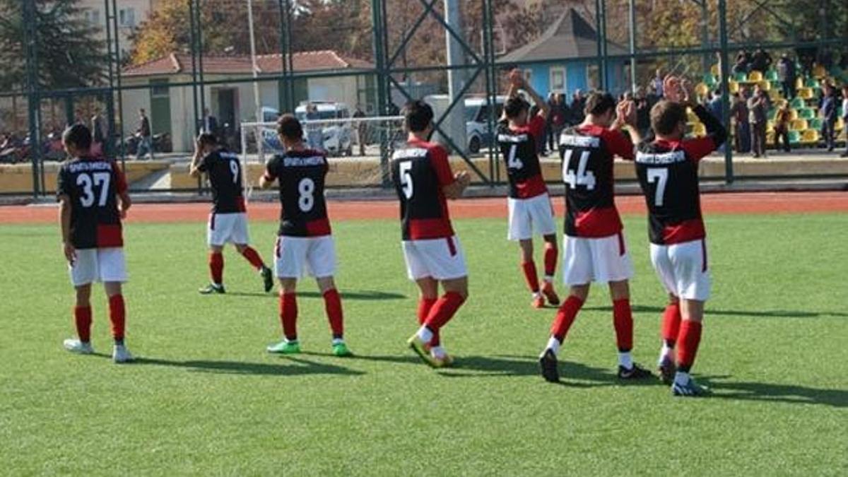 6 kişi kalan Tuğraspor, hükmen mağlup!