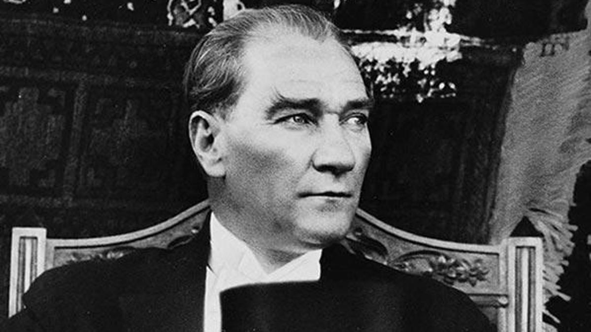 En özel ve anlamlı 10 Kasım mesajları! Atatürk'ü Anma Günü