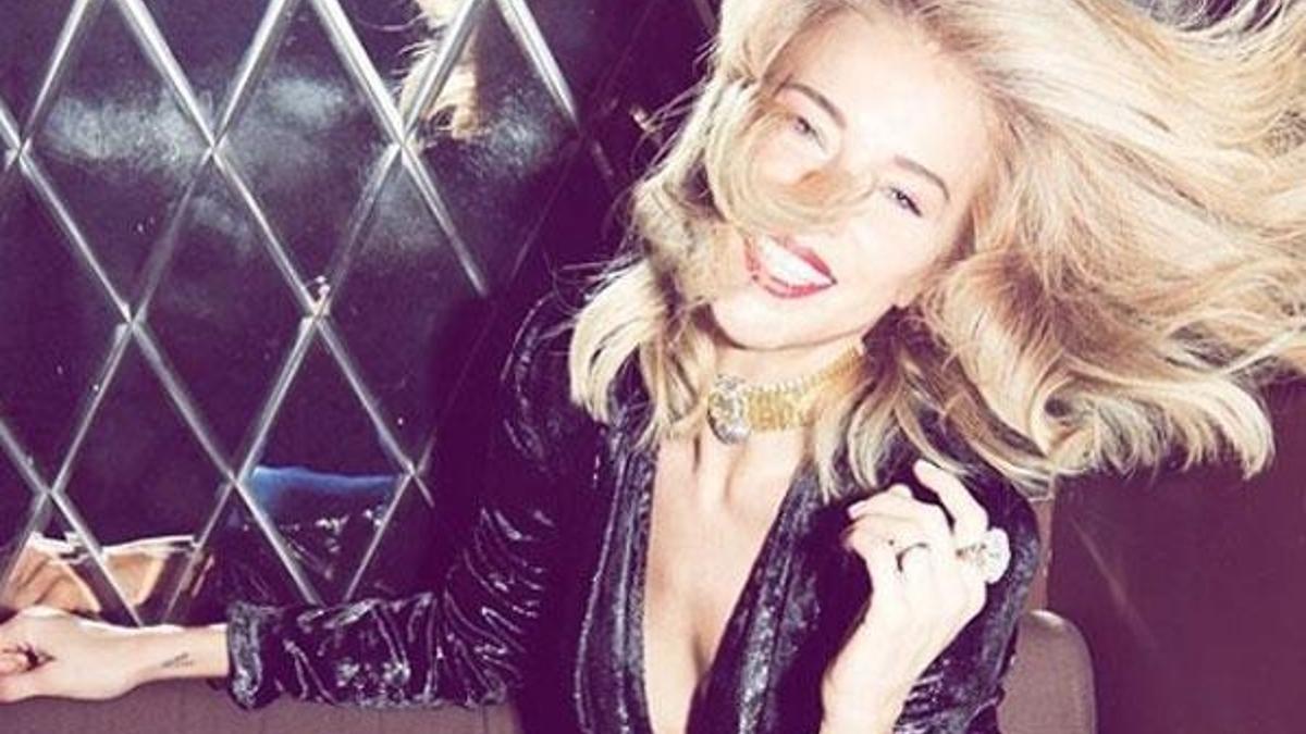 Burcu Esmersoy'dan olay paylaşım!