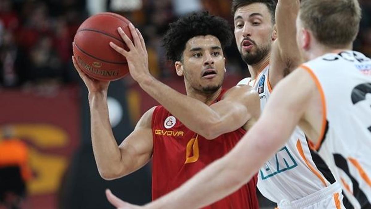 G.Saraylı oyuncudan büyük fedakarlık