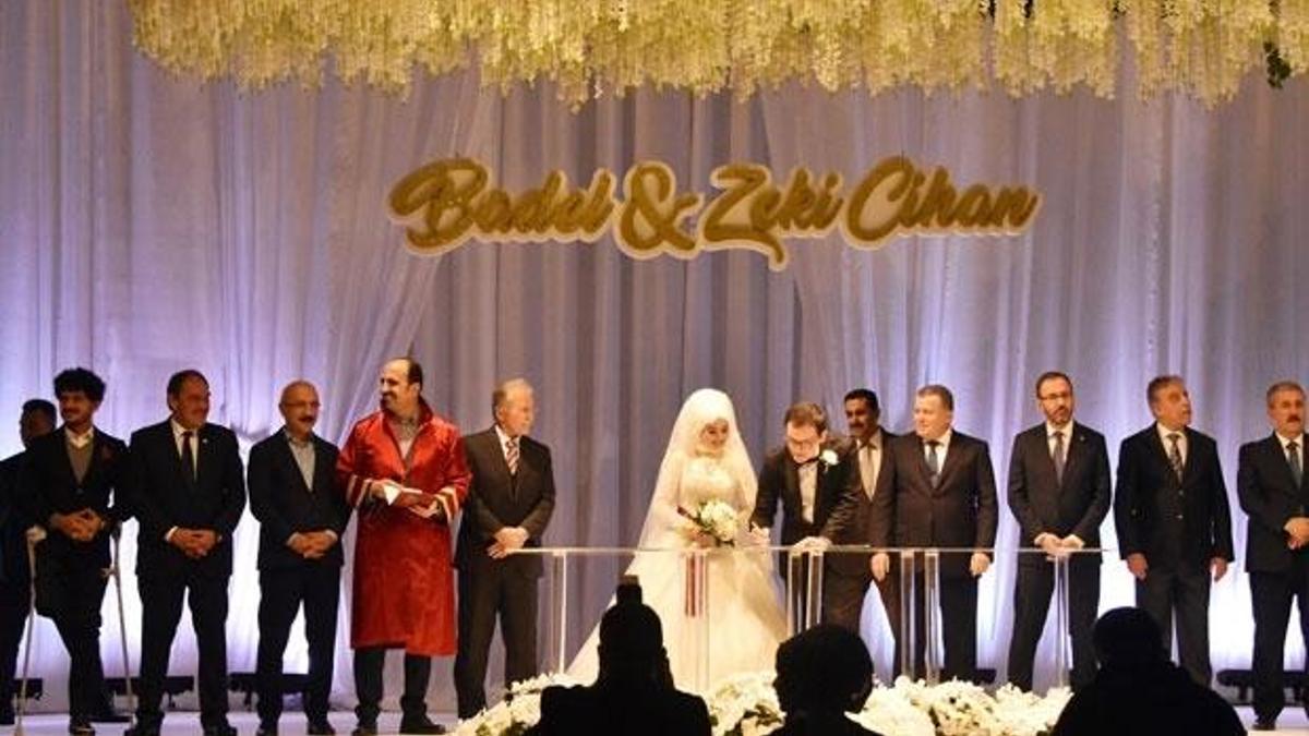 Spor camiası Baykan'ın düğününde buluştu