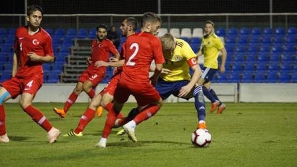 Ümit Milli Takım, İskoçya'yı son dakikalarda geçti: 2-0