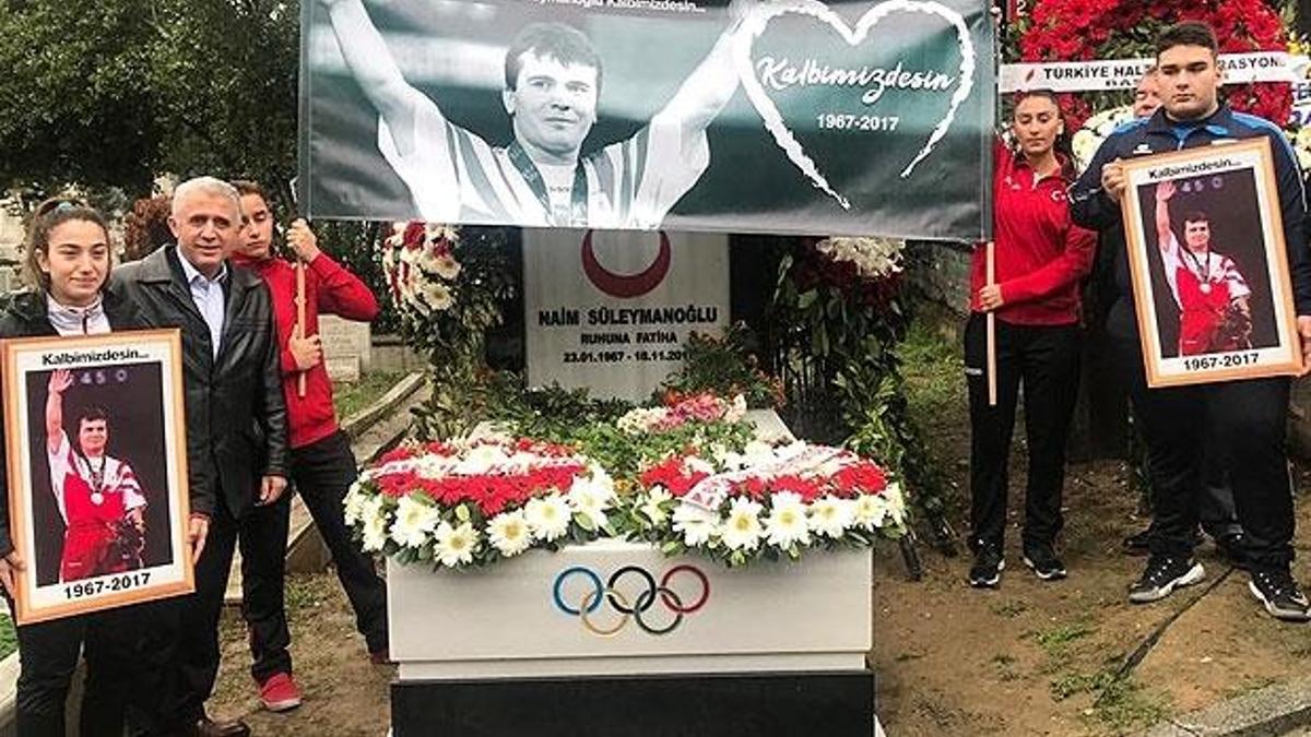 Naim Süleymanoğlu 1.ölüm yıldönümünde anıldı