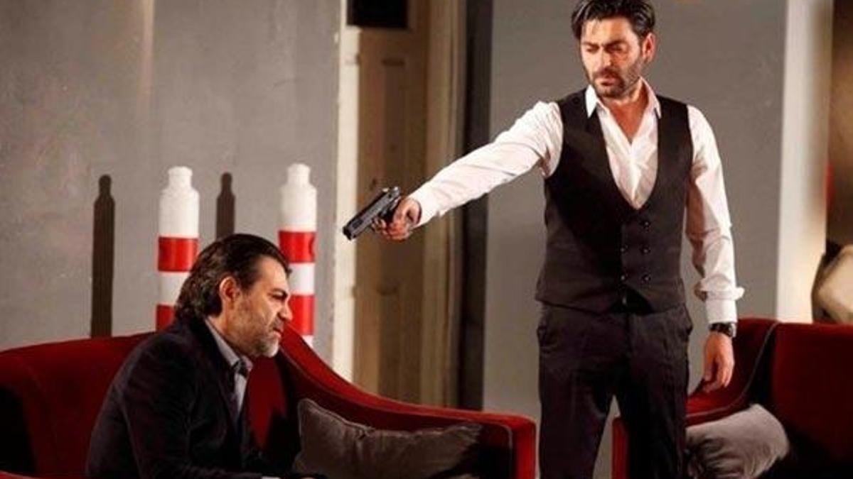 Eşkıya Dünyaya Hükümdar Olmaz'da hain ortaya çıkıyor!