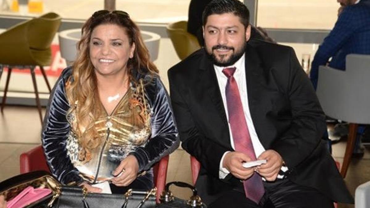 Salam sucuk aldırıp sahneye çıkmadı