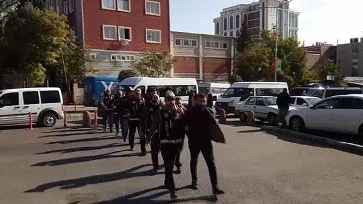 Peş peşe operasyonlar! 245 FETÖ şüphelisinden 98'i gözaltına alındı!