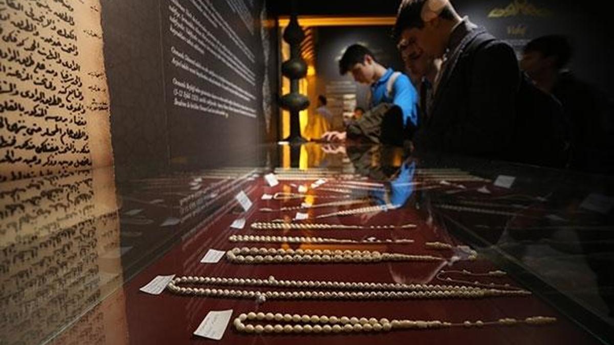 Bu tespihin fiyatı 15 bin dolar