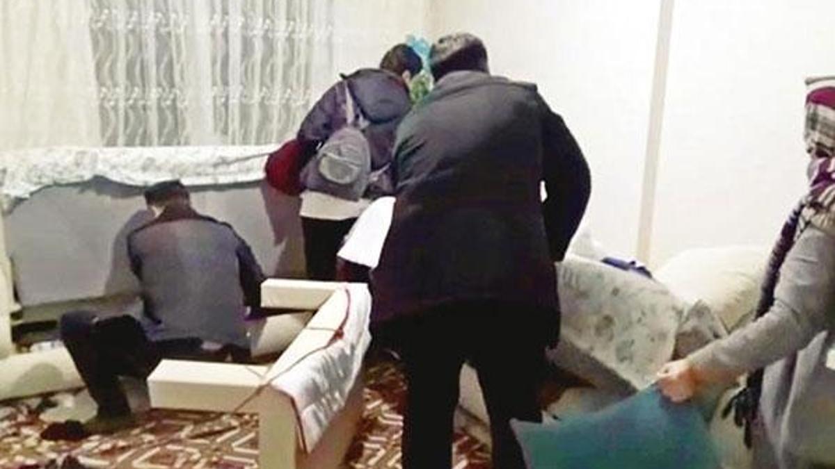 FETÖ'nün mesajları deşifre edildi! 'Eşine söyleme'