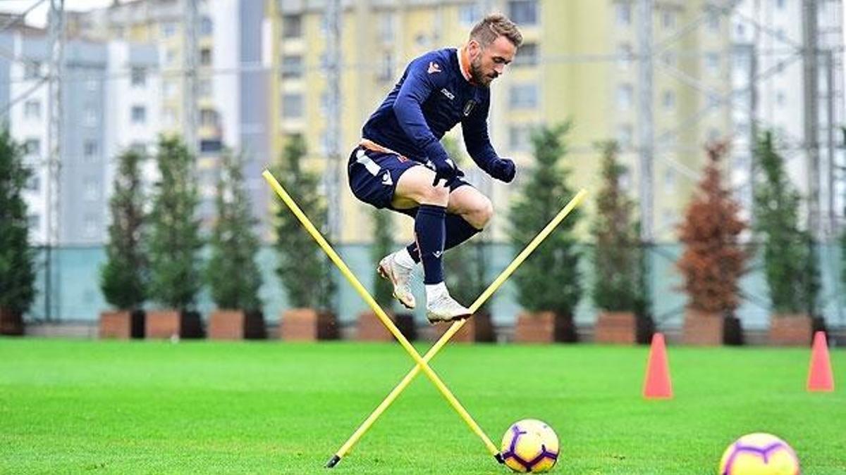 Medipol Başakşehir'de Göztepe mesaisi