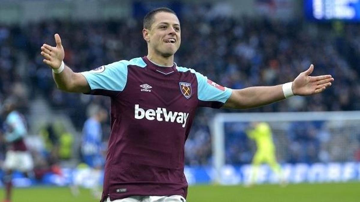 Pellegrini: “Chicarito, Beşiktaş’a gidecek mi göreceğiz”