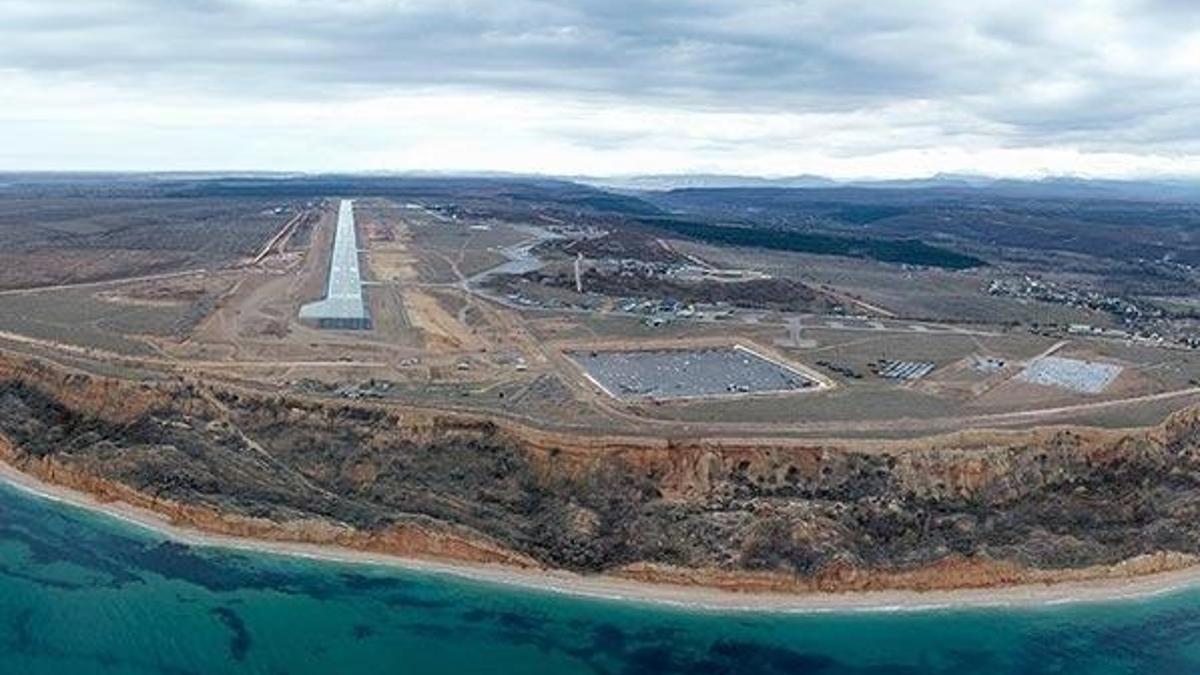 Rusya, Kırım'a askeri havalimanı inşa etti