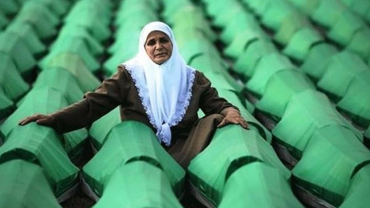Eski Sırp kadın askere savaş suçundan 5 yıl hapis