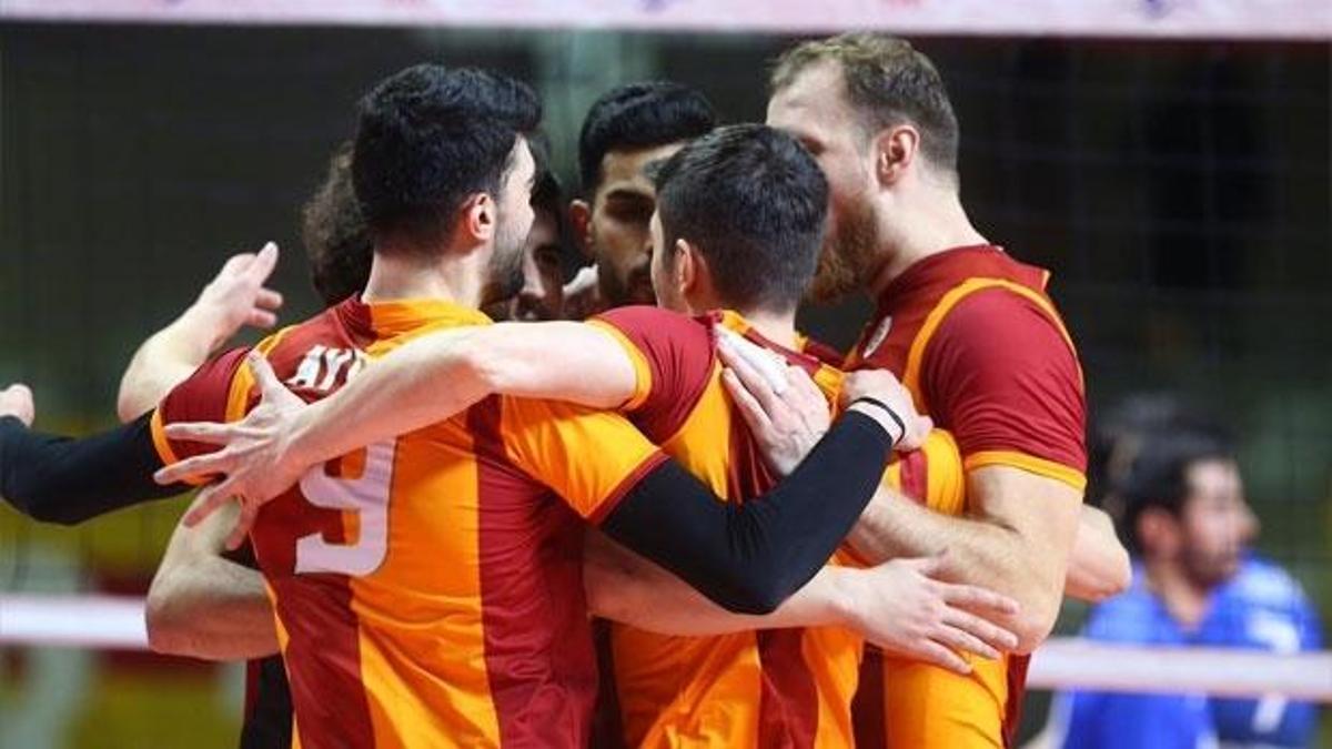 Aslan'ın filedeki rakibi Mladost!