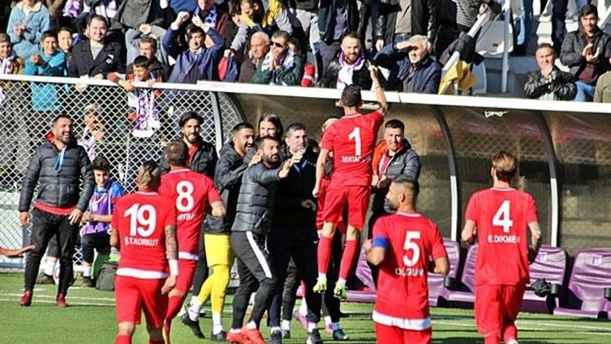 Sedat Tahiroğlu: Galatasaray ile eşleşmek memnuniyet verici
