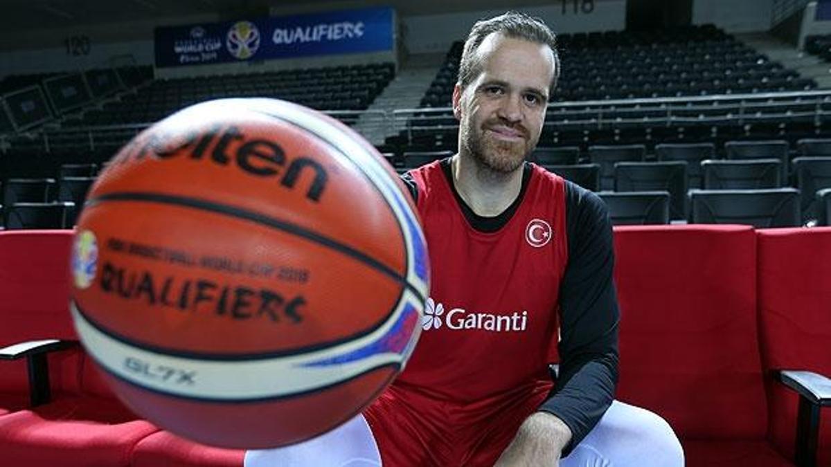 Oğuz Savaş: İspanya'yı yenersek avantaj yakalarız