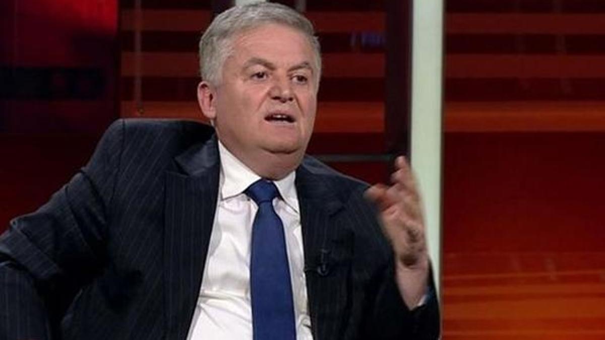 Ahmet Zeki Üçok beraat etti
